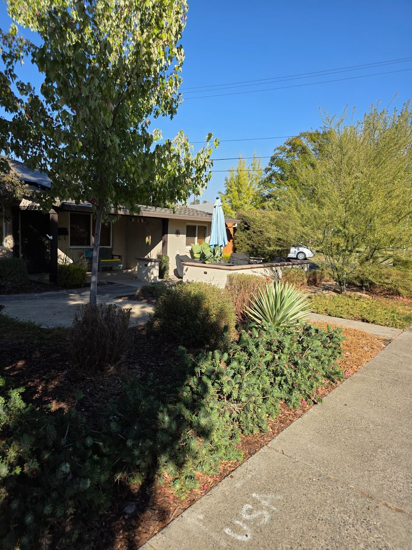 SACRAMENTO House: 5031 BRAND WAY