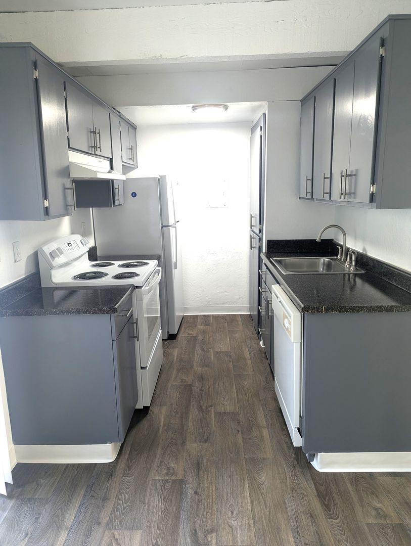 SACRAMENTO Apartment: 2314 Q STREET