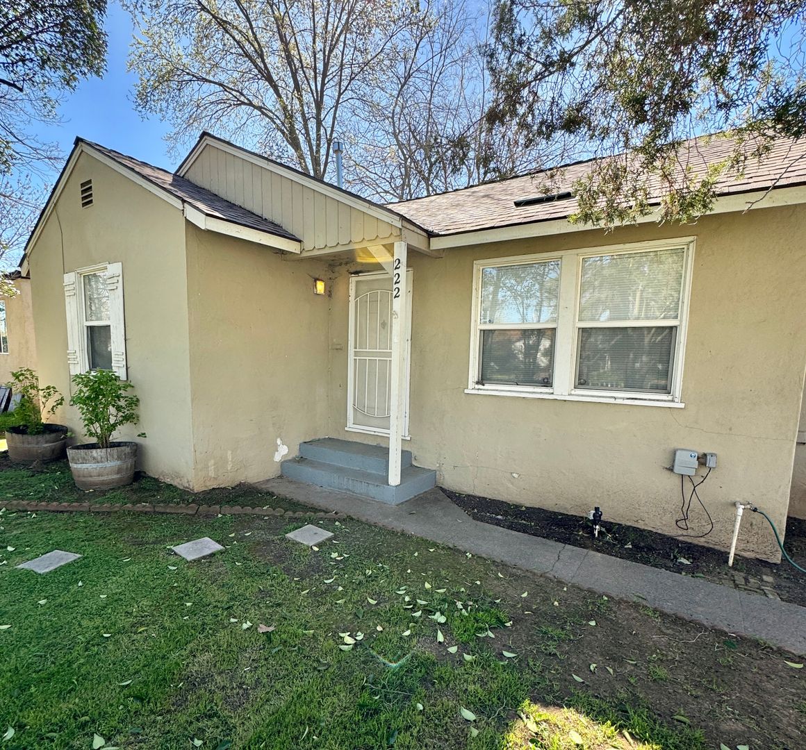 SACRAMENTO Apartment: 220 EL CAMINO AVENUE