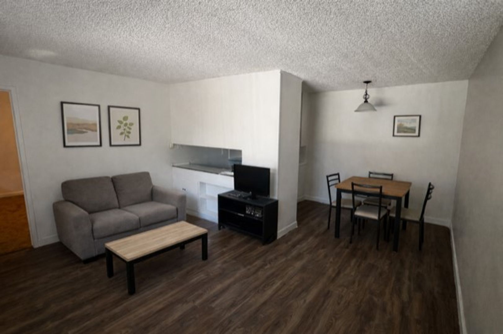 NORTH HIGHLANDS Apartment: 4040 MYRTLE AVENUE