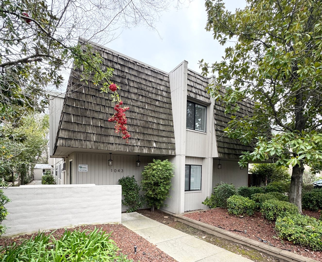 SACRAMENTO Townhome: 1043 39TH STREET