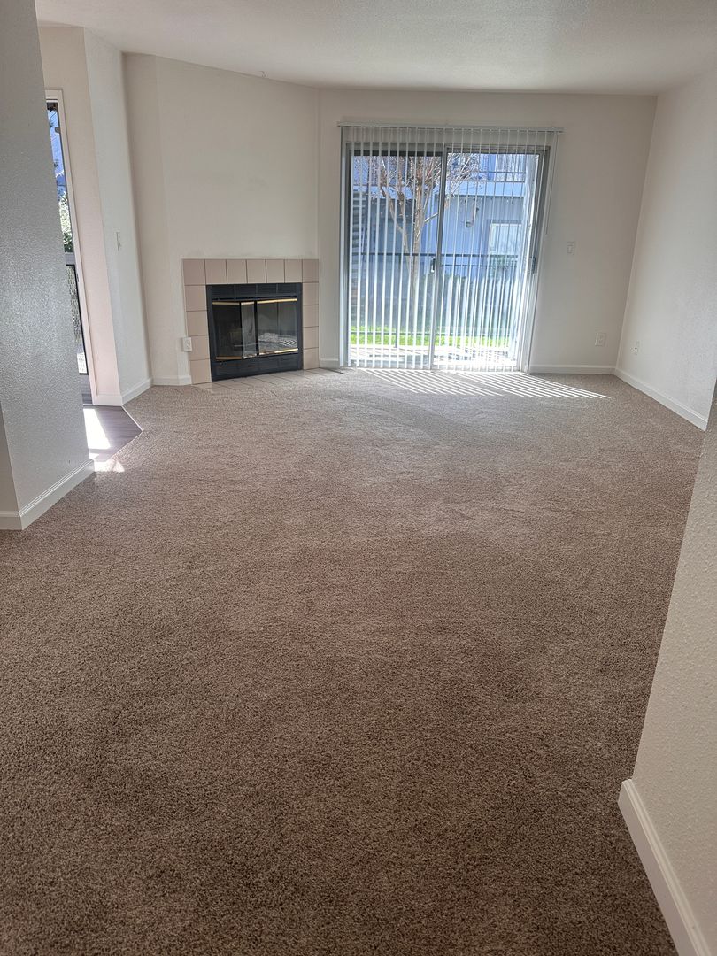 CARMICHAEL Apartment: 8728 FAIR OAKS BLVD #7