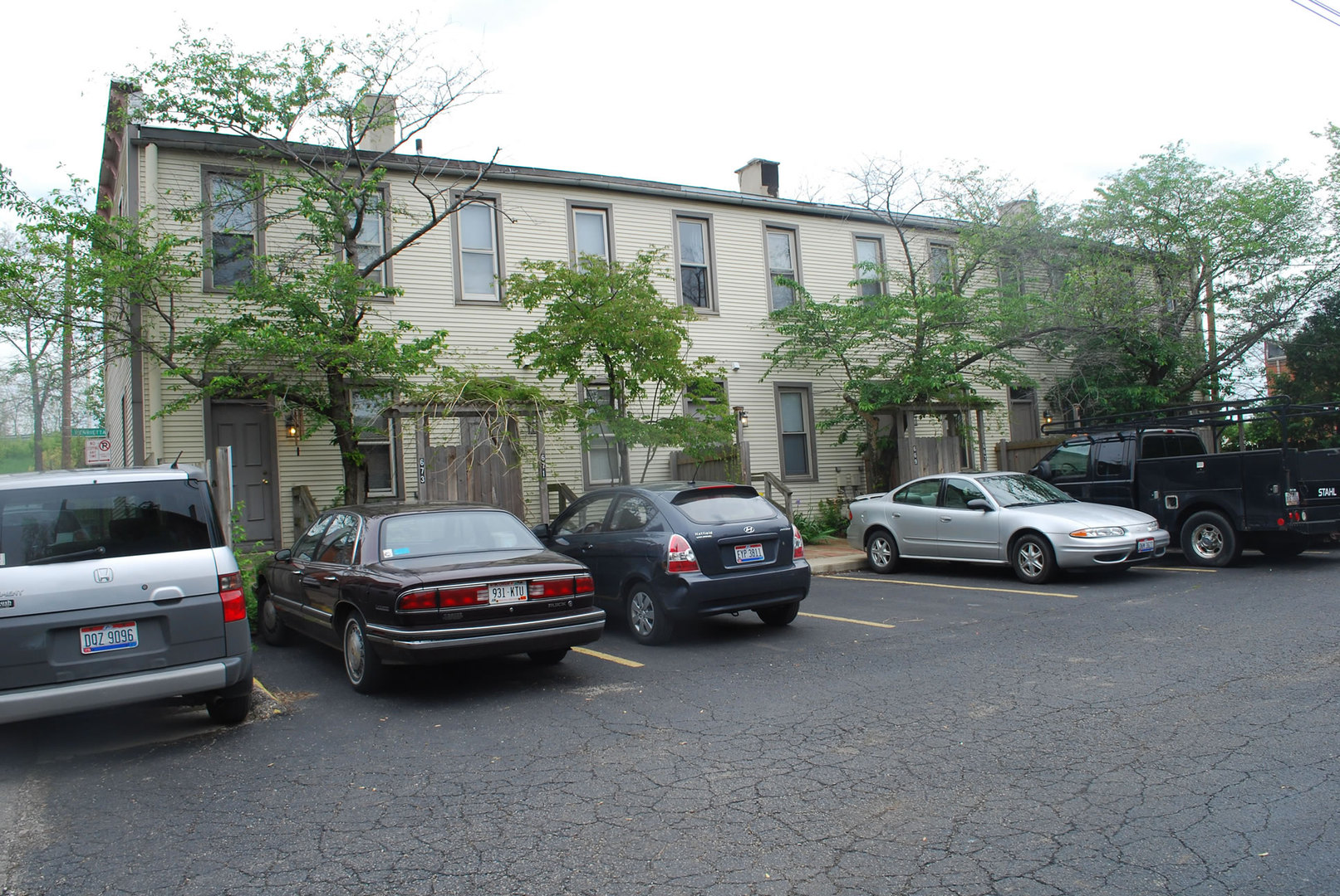 Columbus Apartment: 664 Kerr St.