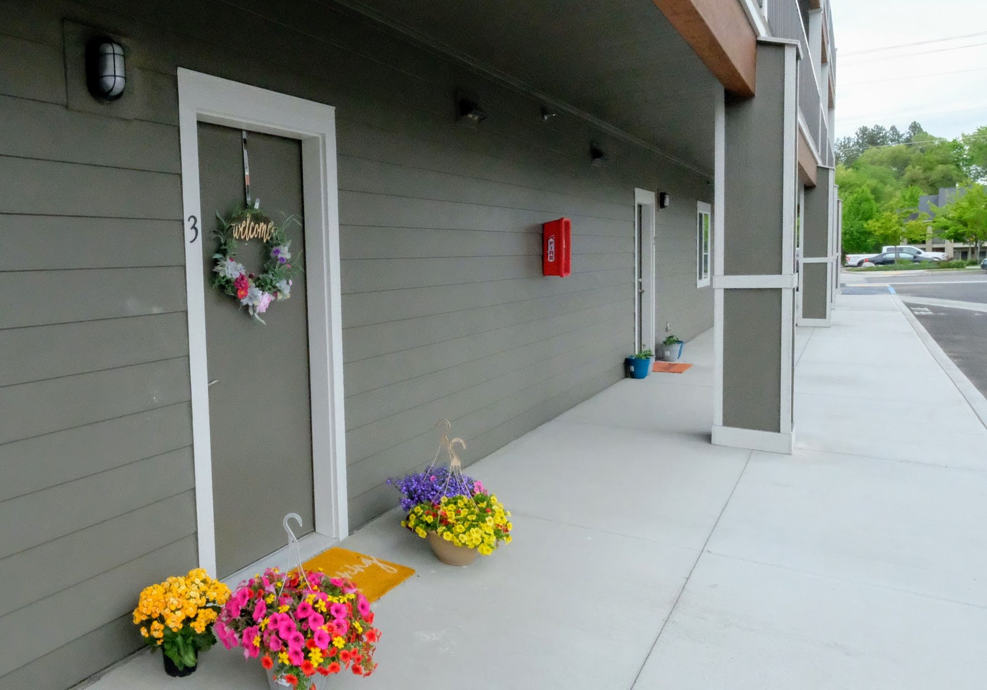 Spokane Apartment: 6619 N. Cedar Rd.