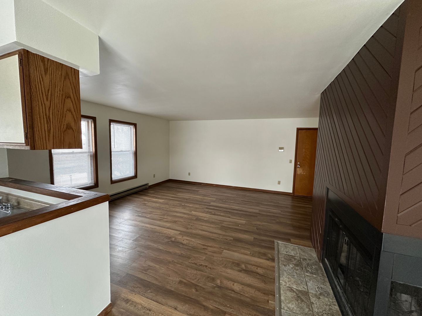 Madison Apartment: Fortune Drive, Park Ridge Drive