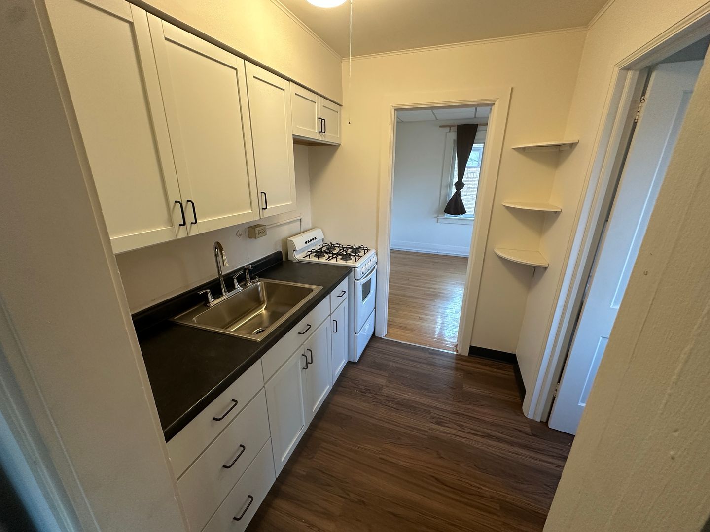 Madison Apartment: 1001 Grant Street