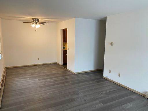 2BR/1BA Great Location in Middleton!