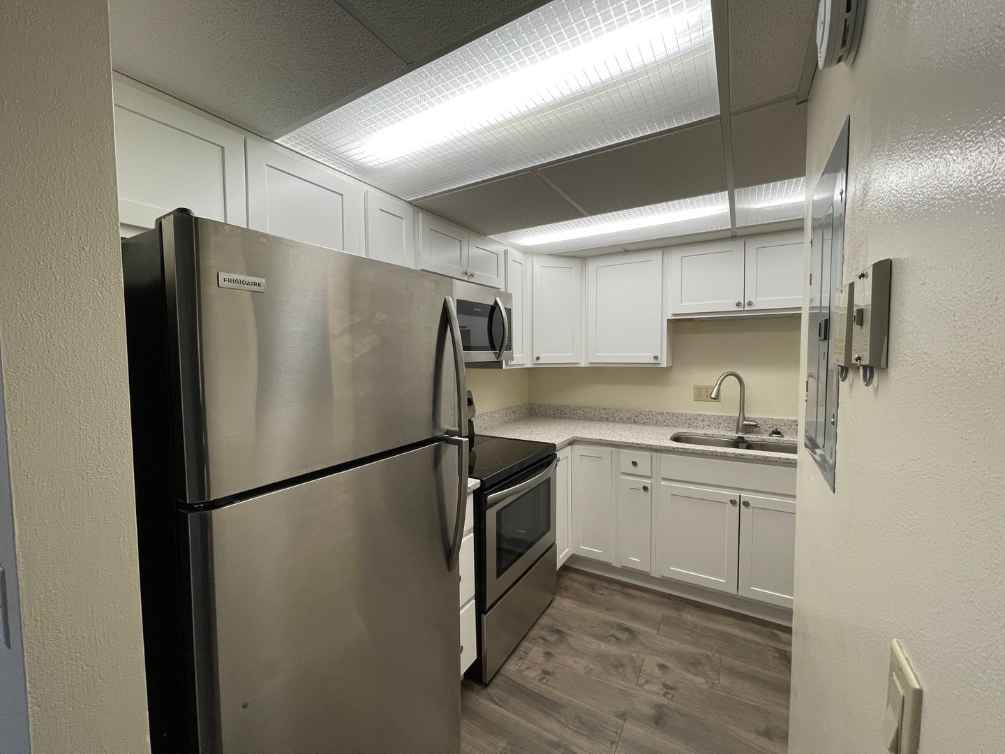 Madison Apartment: 2602-2606 Arbor Drive