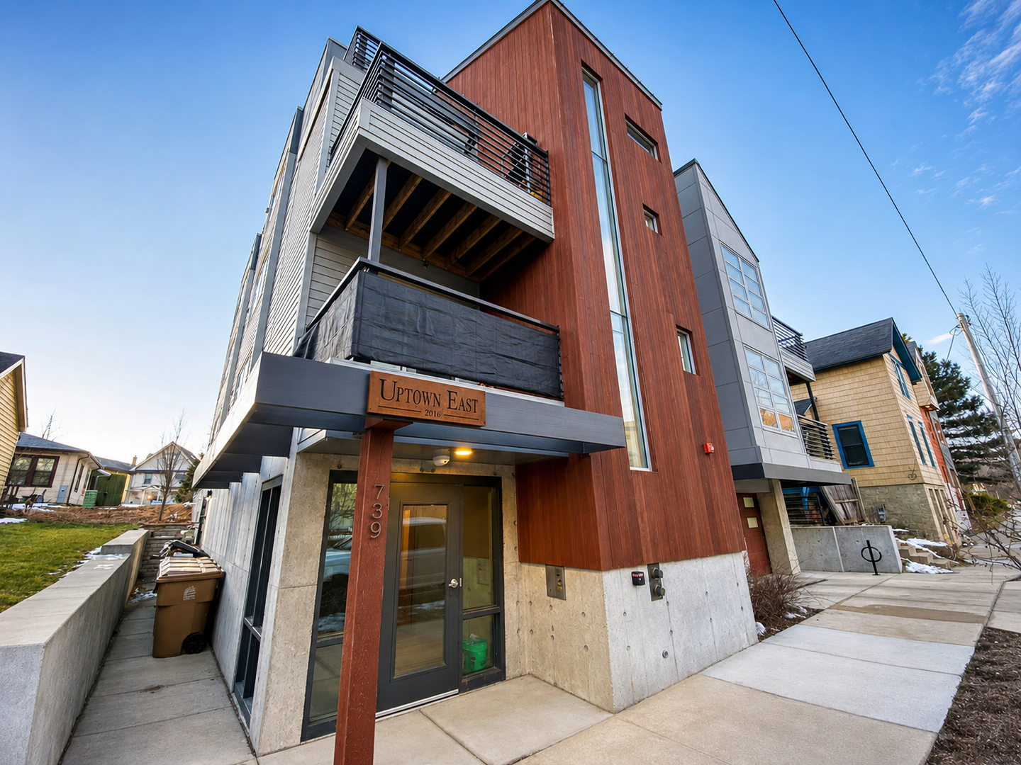 Madison Apartment: 739 Williamson Street