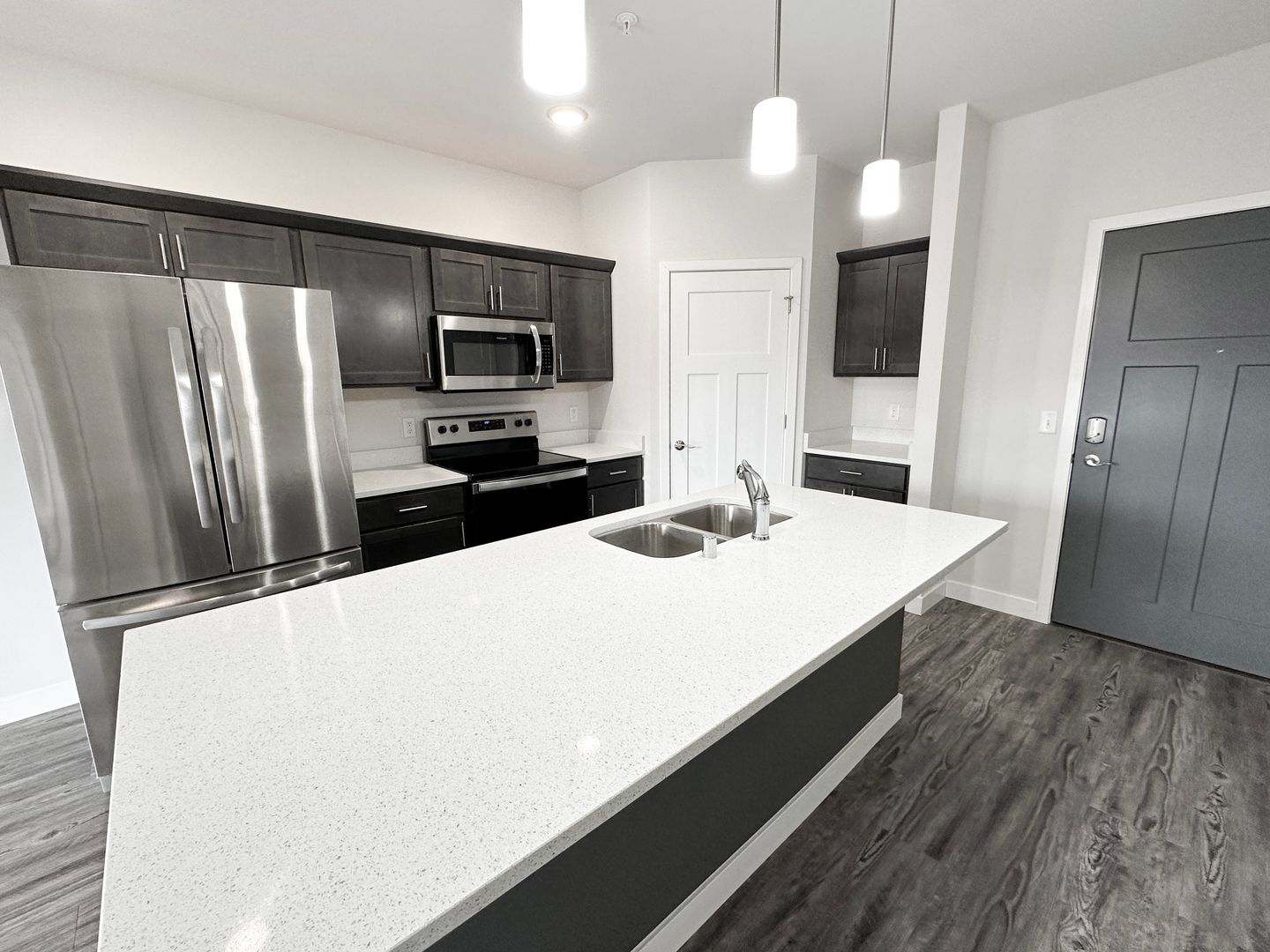 Fitchburg Apartment: 4888 Brassica Road