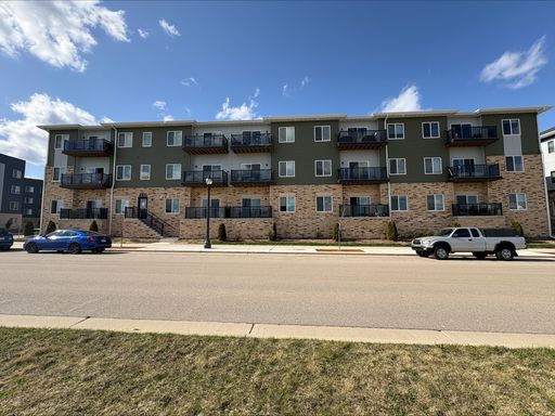 Incredible 2BR/2BA Apartment available at The Edge at Terravessa! – photo 1