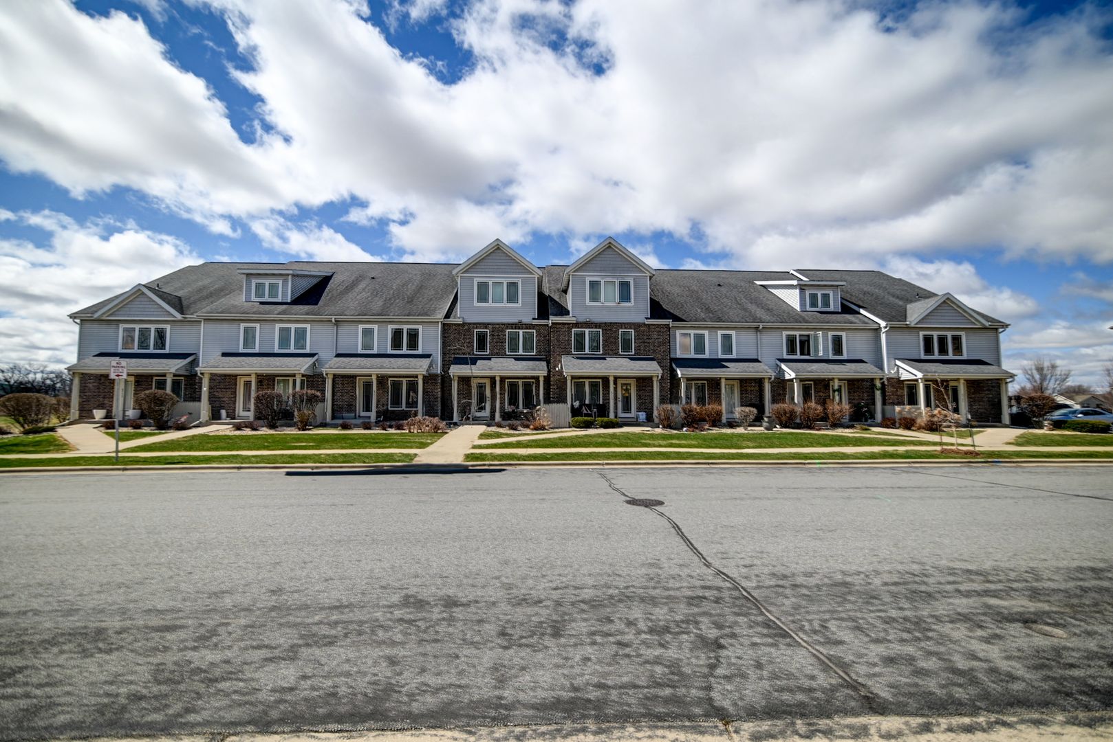 Madison Apartment: 6711 Fairhaven Road