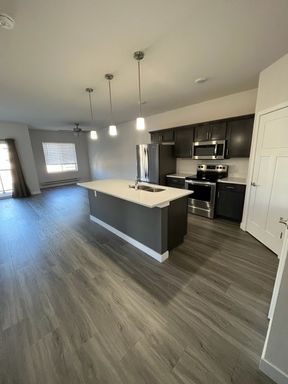 2 BD+Den/2BA available at The Edge at Cottage Grove Commons!