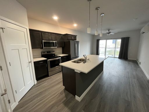 1 BD/1BA available at The Edge at Cottage Grove Commons!