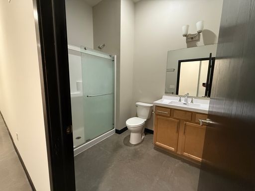 Incredible Commercial Style 1BR/1BA apartment available at in Verona – photo 1