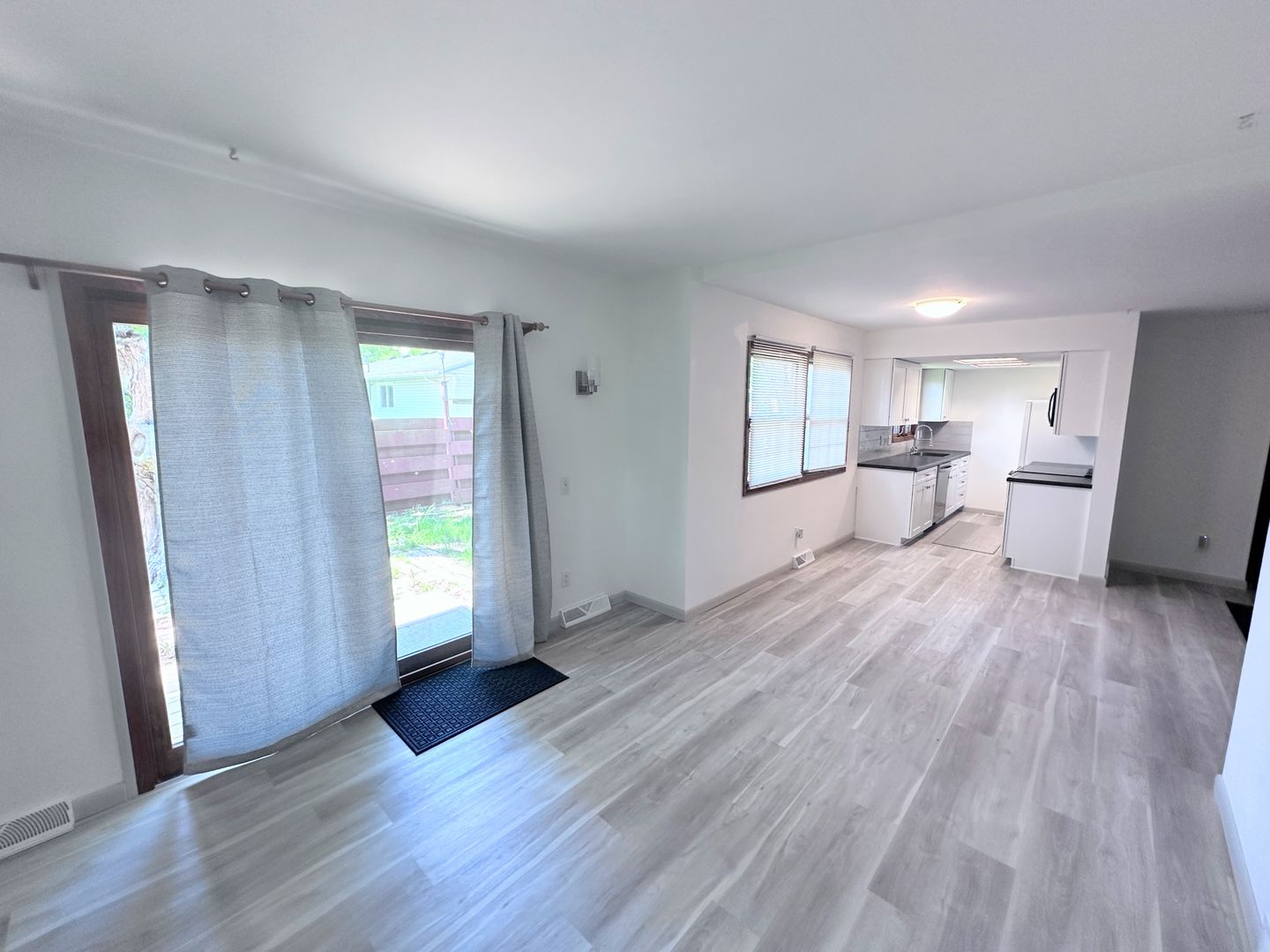 Madison Apartment: 1502 & 1504 Prairie Road