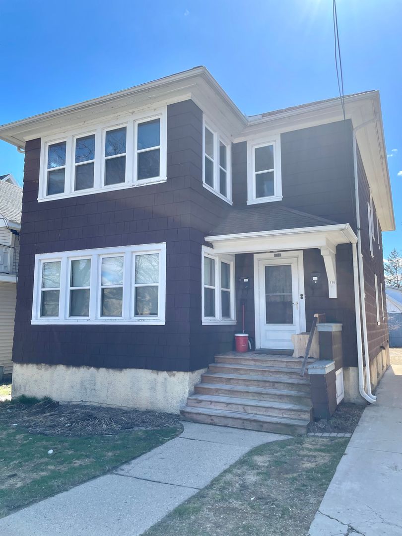 Madison Apartment: 116-118 Proudfit Street