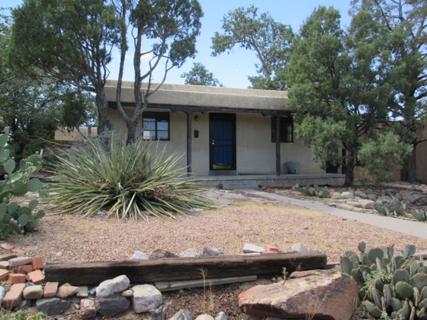 Albuquerque Multiplex: 1201 Princeton Dr. NE