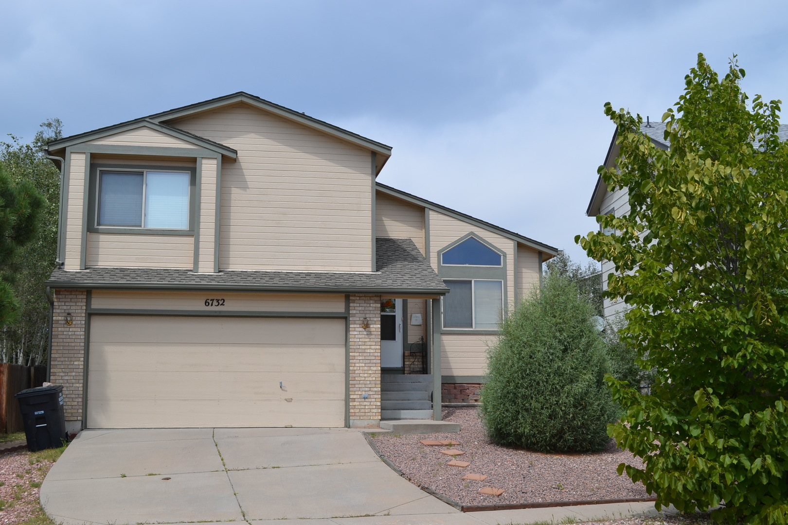 Colorado Springs House: 6732 Sleeping Giant