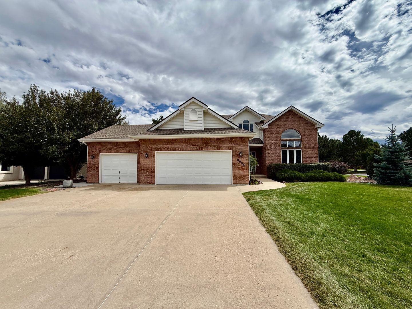 Colorado Springs House: 3805 Brushland Ct