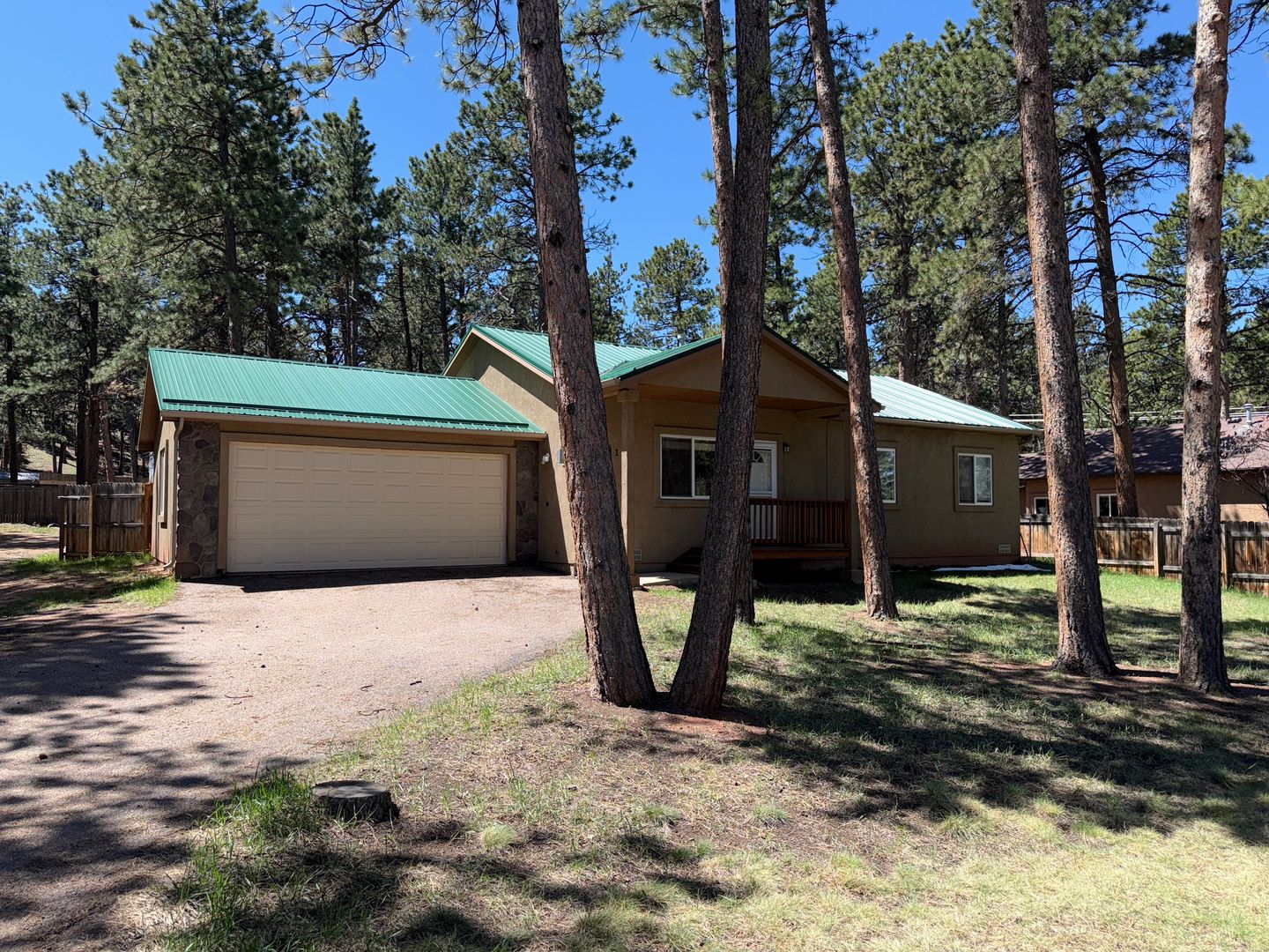 Woodland Park House: 611 Lake Avenue