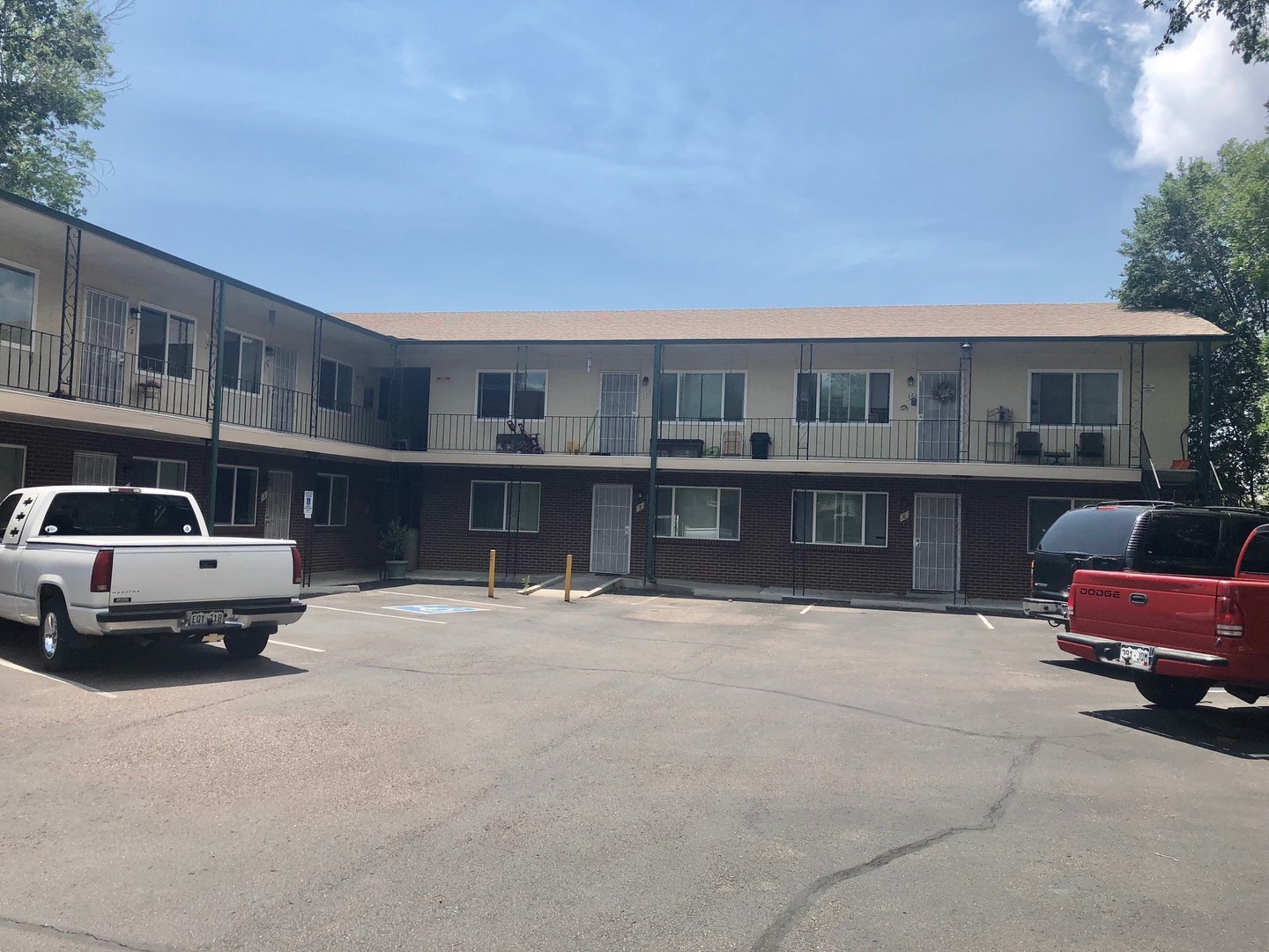 Colorado Springs Apartment: 2575 E Uintah Street