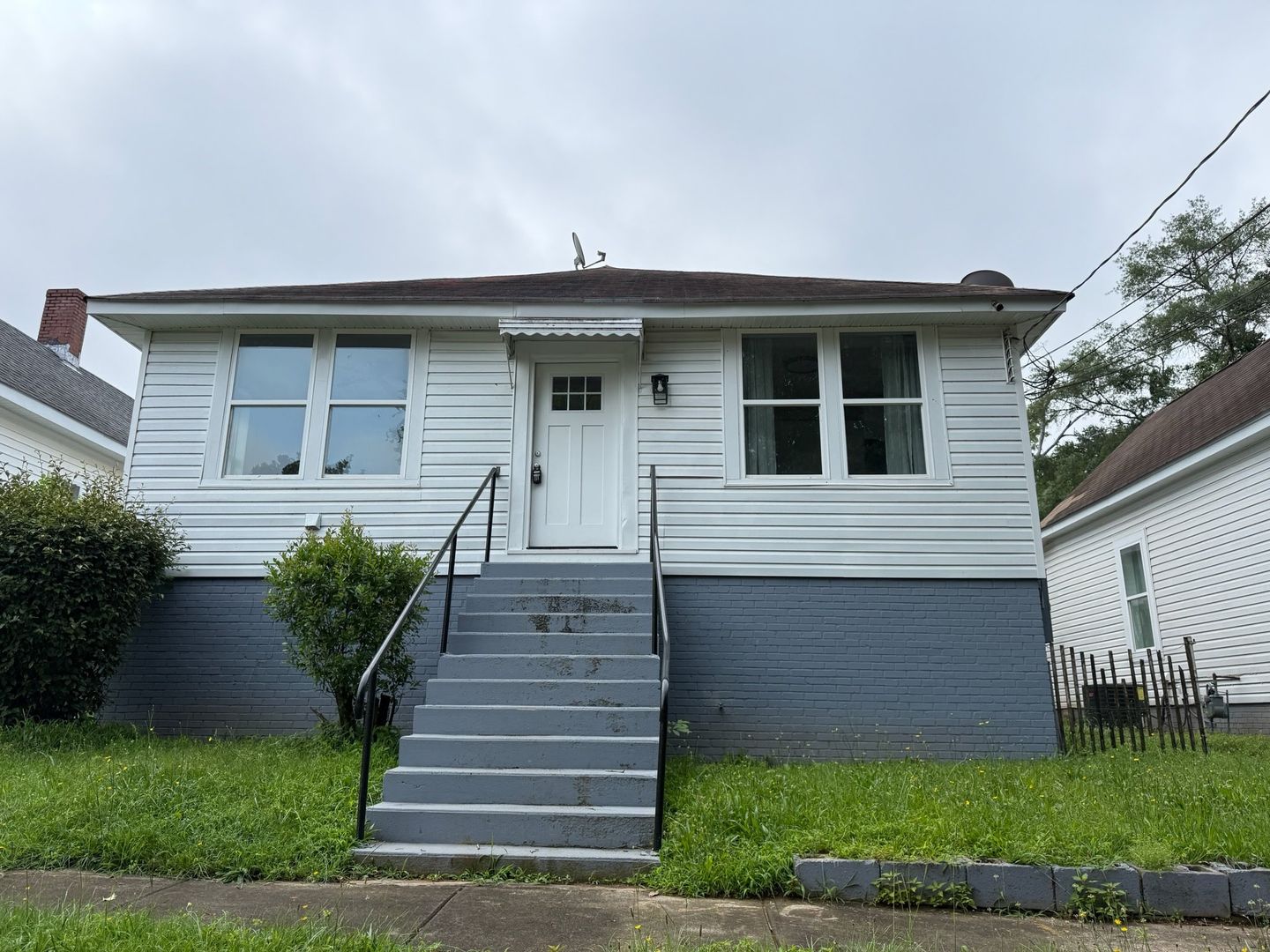 Porterdale Apartment: 4 Poplar Street