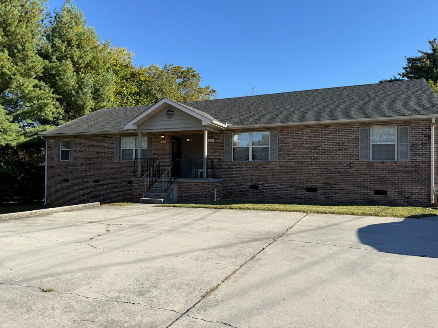 Knoxville Apartment: 5022 Willoway Dr.