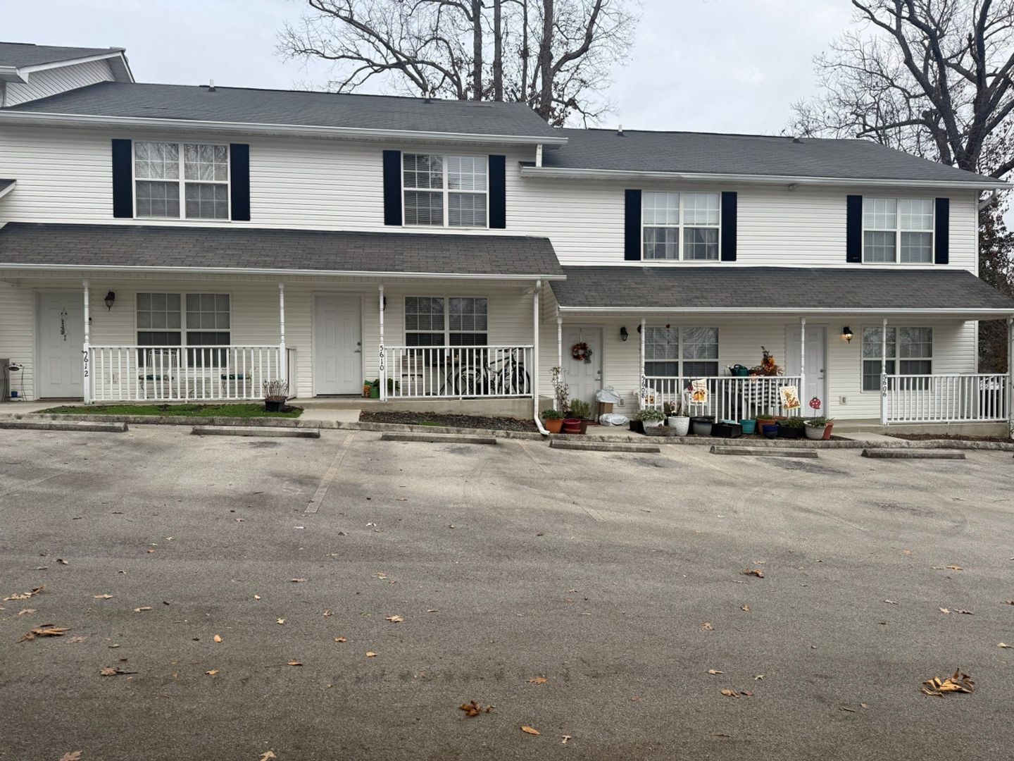 Knoxville Apartment: 5606 Boxwood Garden Way