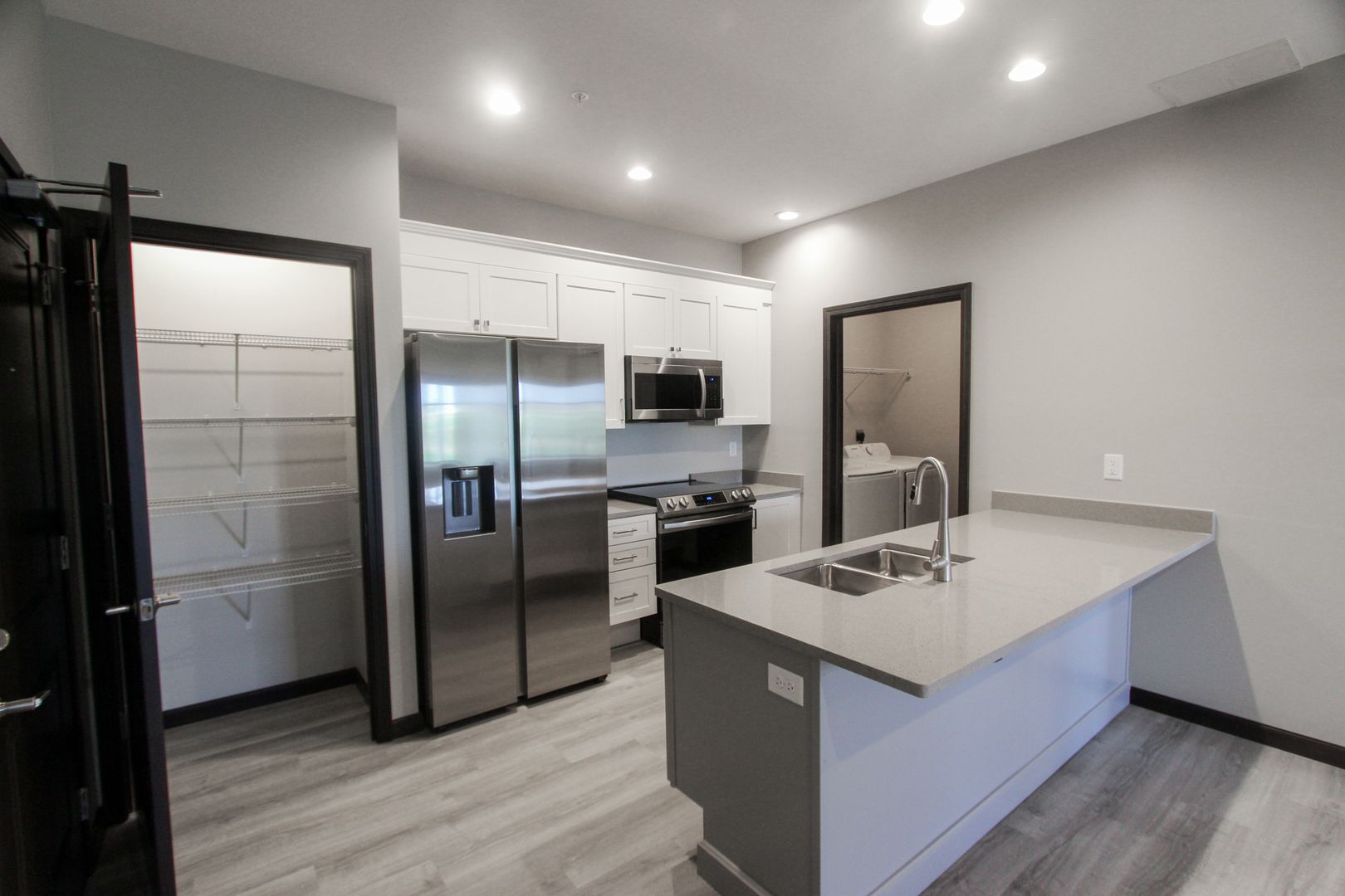 Fairway Place Apartments 4 of 12