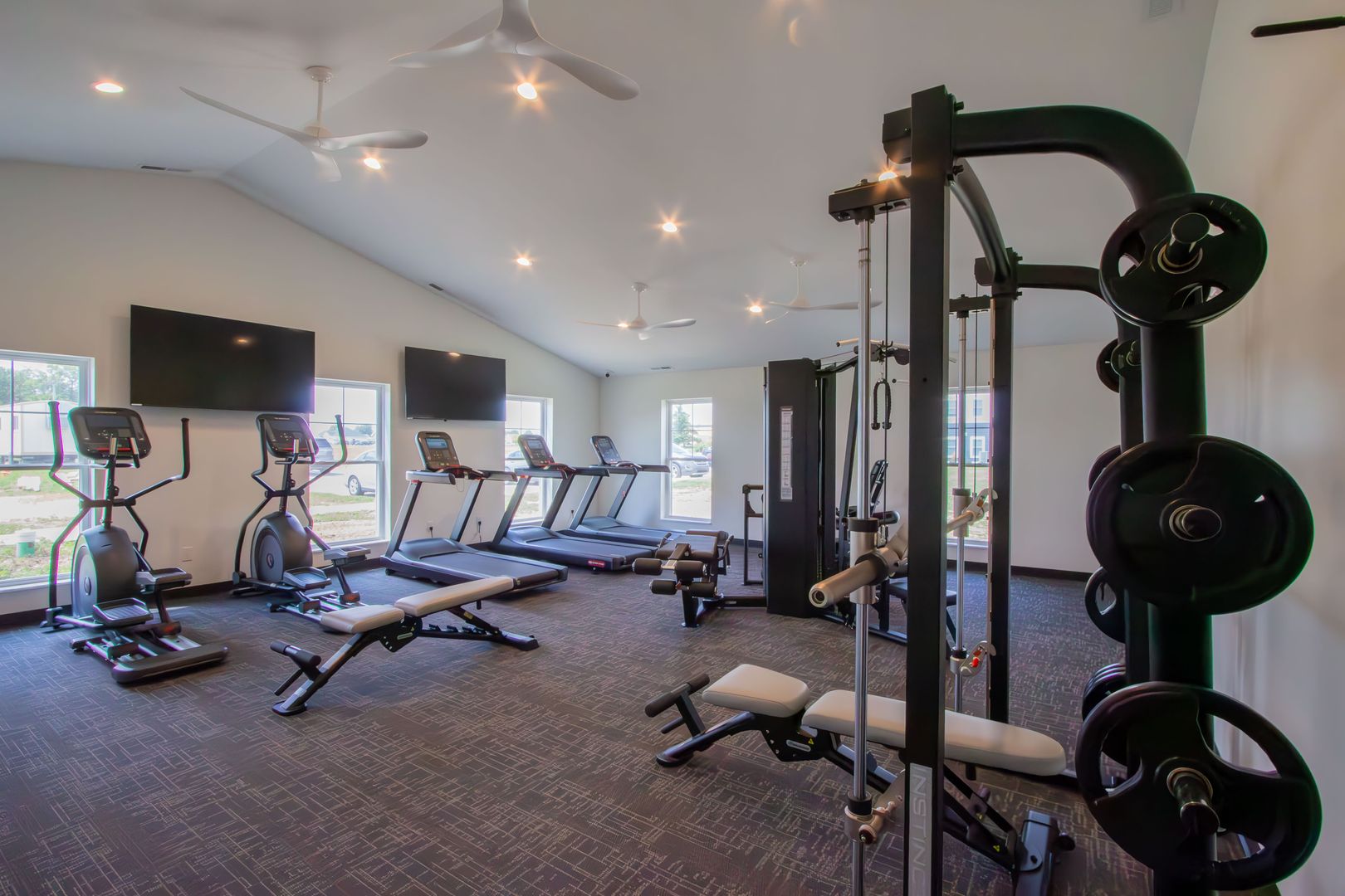 Gym at Fairway Place Apartments (1 of 4)