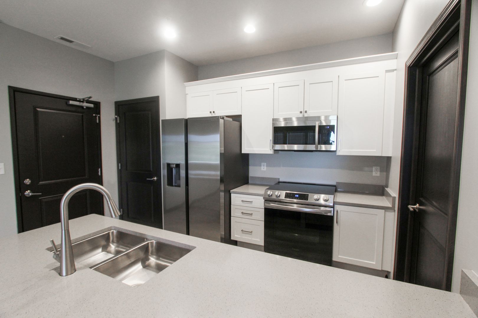 Fairway Place Apartments 1 of 12