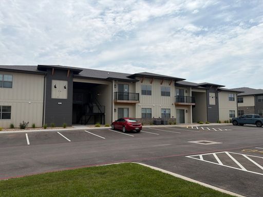 Brand new 55+ community in Nixa... one, two, and three bedrooms available now! – photo 1
