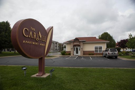 Carlyle Apartments - 1 Bedroom, 1 Bathroom – photo 1