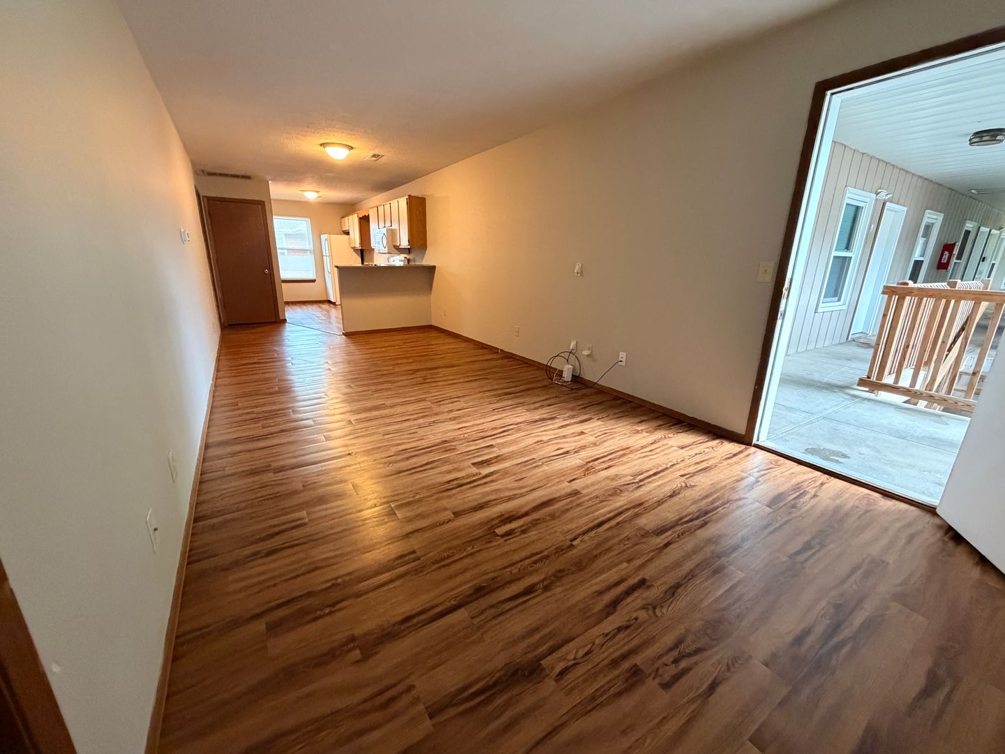 Springfield Apartment: 1030 E. Walnut St.