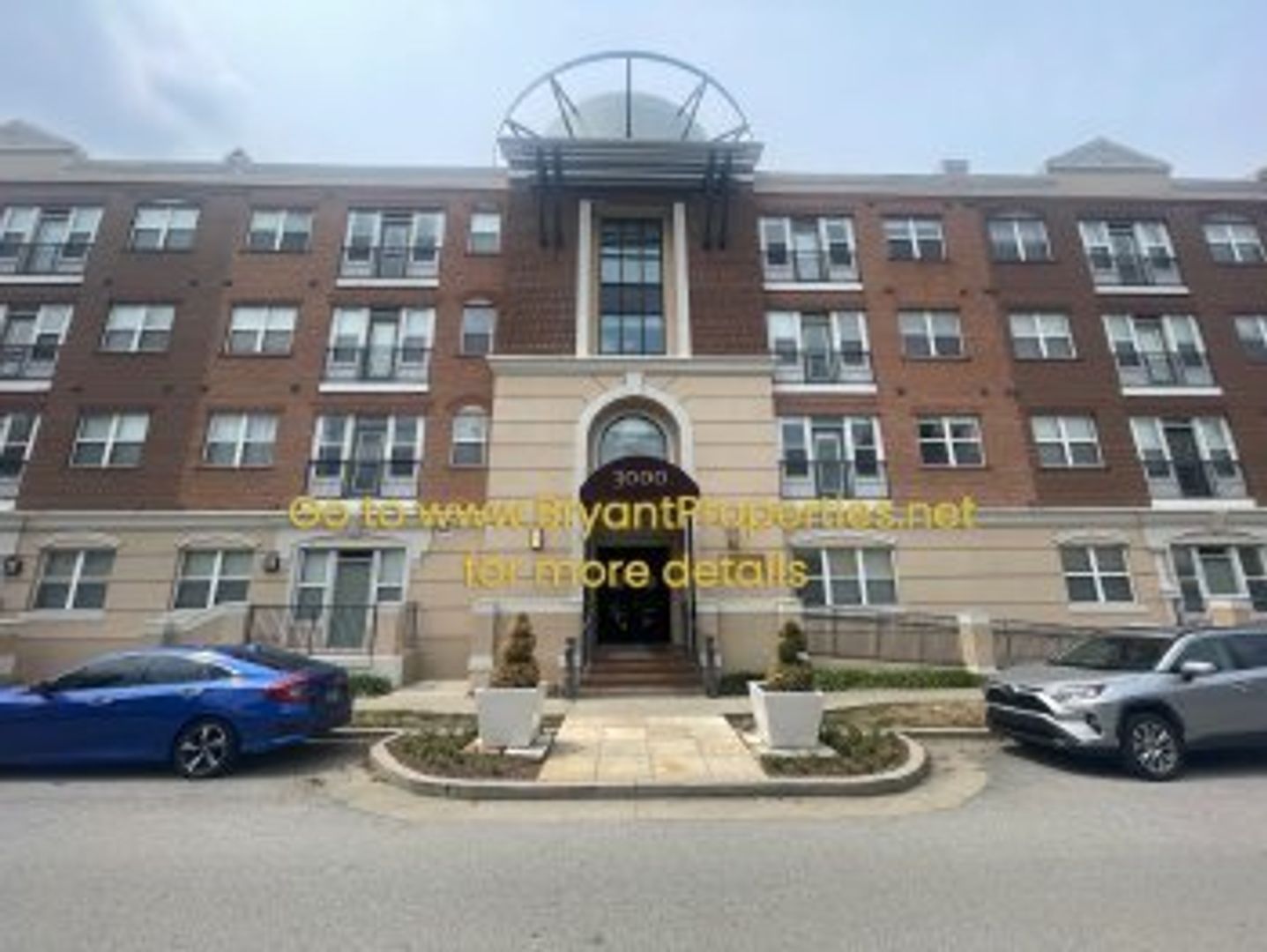 Nashville House: 3000 Vanderbilt Place, #412 - Bristol-West End