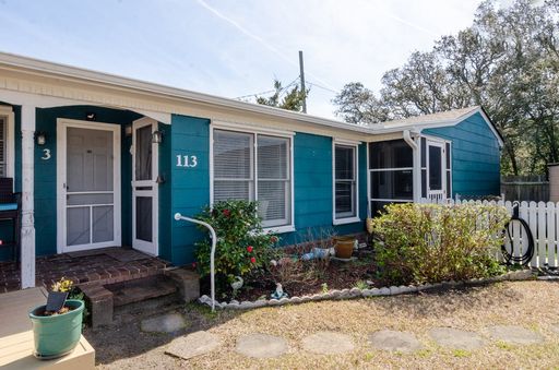 (K173) 113 S. 4th Avenue Room 3 Kure Beach, NC 28449