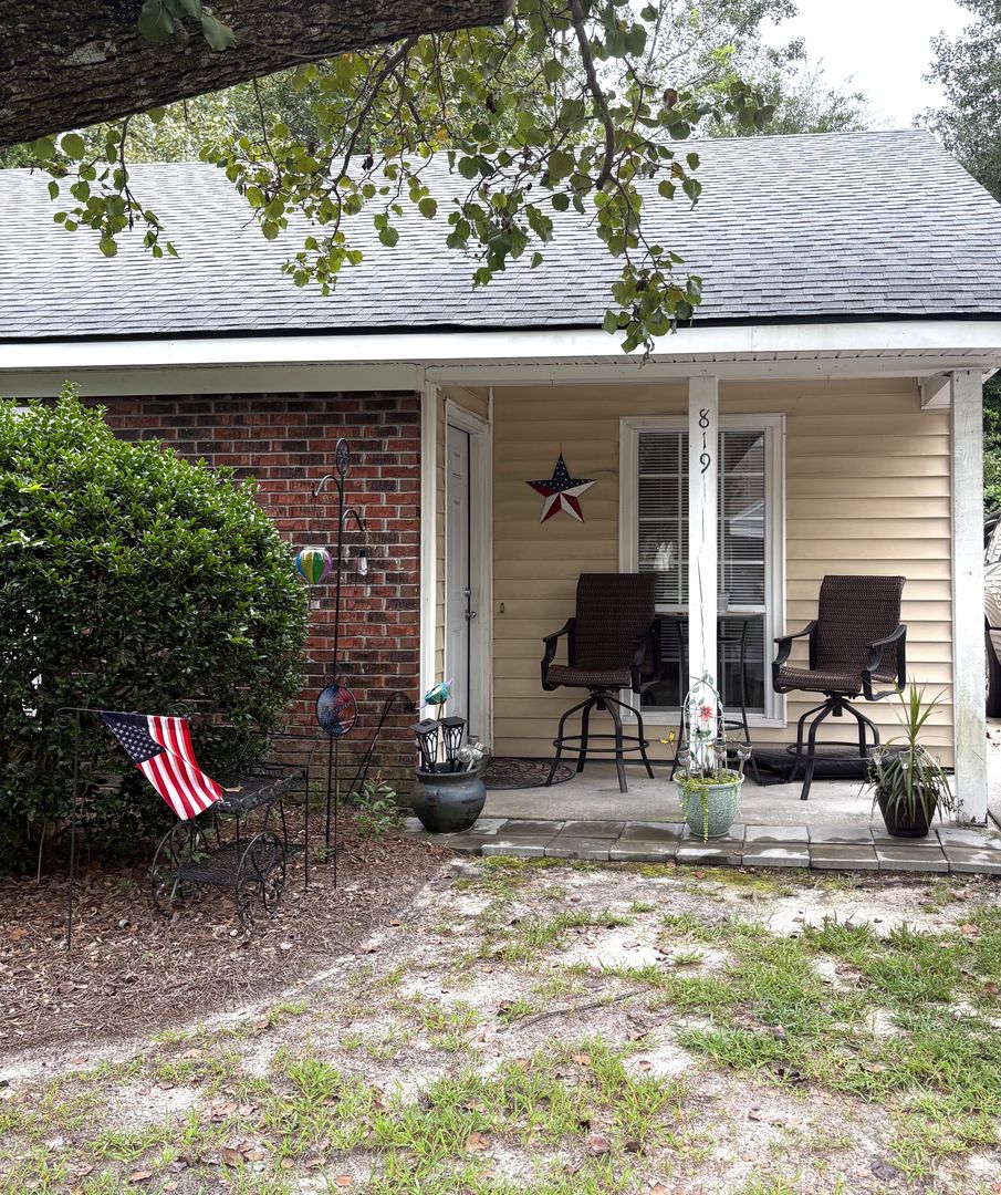 Wilmington House: 819 Varsity Drive