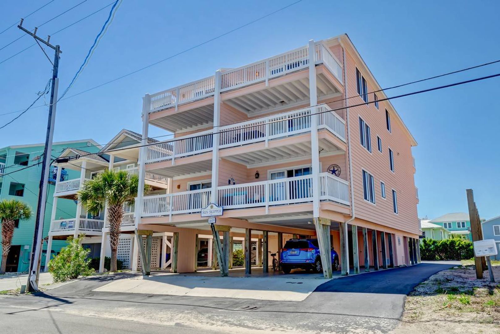 Carolina Beach House: 1609 Carolina Beach Avenue N