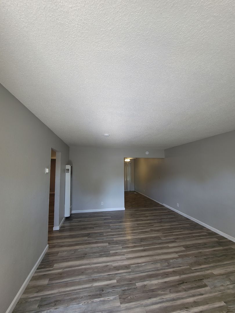 Antioch Apartment: 1108 W 5th Street