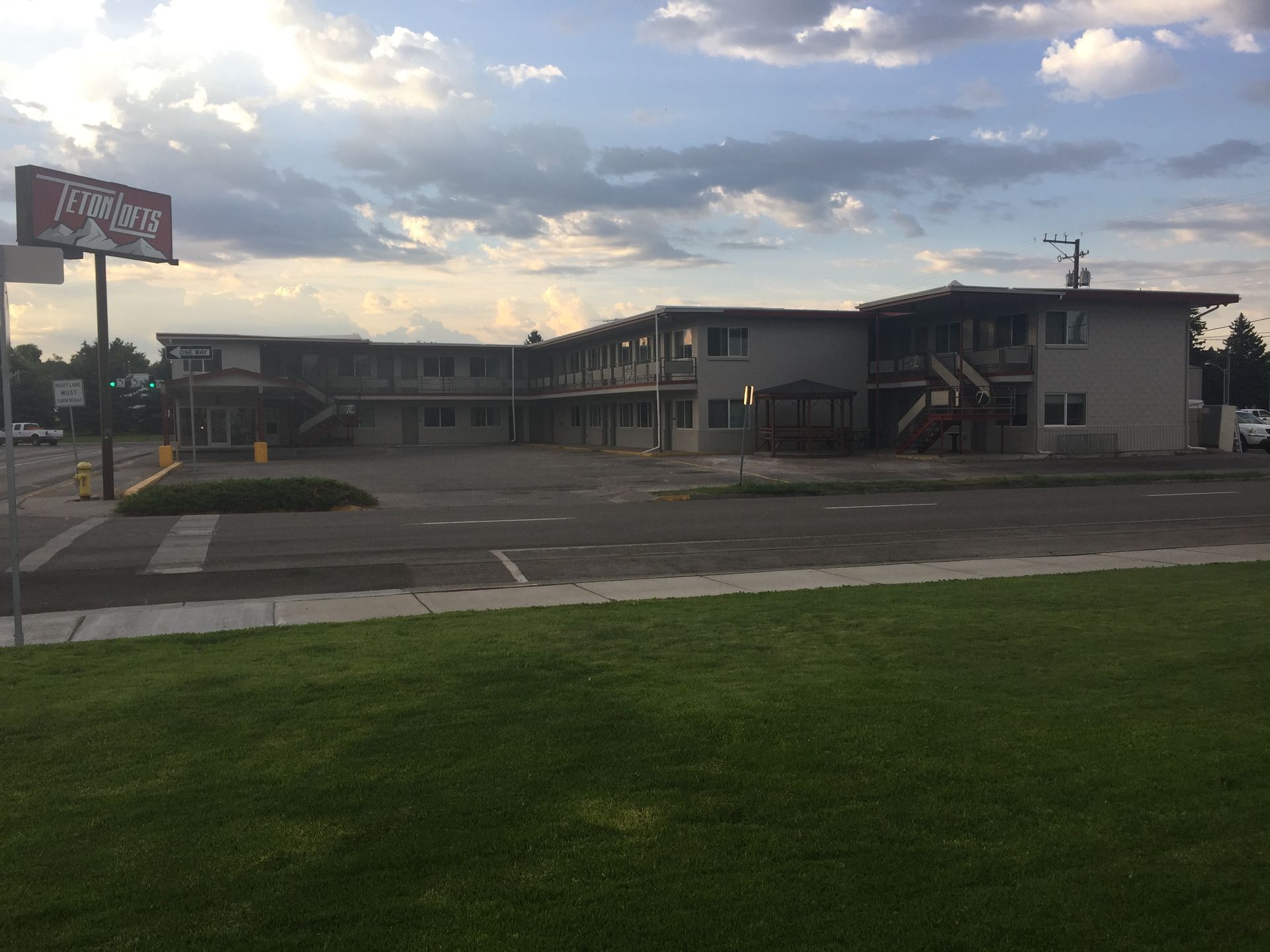 Idaho Falls Apartment: 255 E St
