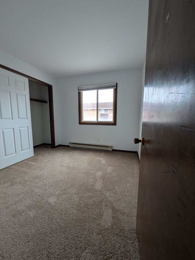 Highland Apartment: 3107 97th Place