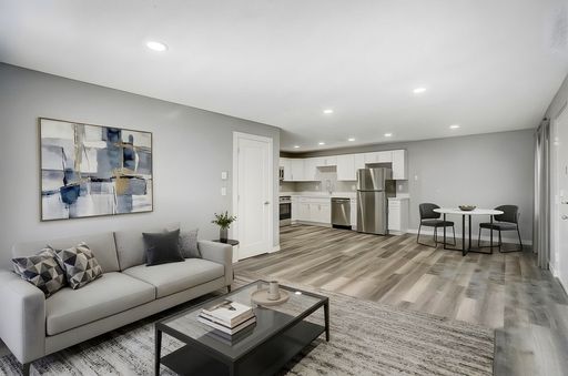 2-Bedroom, 2-Bath With Balcony – photo 1