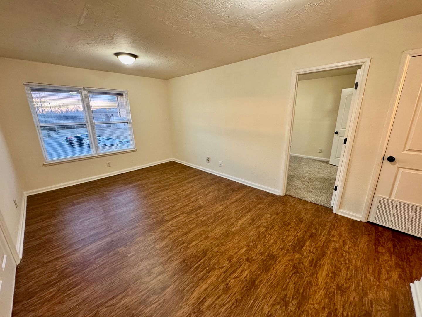 El Reno Apartment: 801 N. Willie Miner Ave.