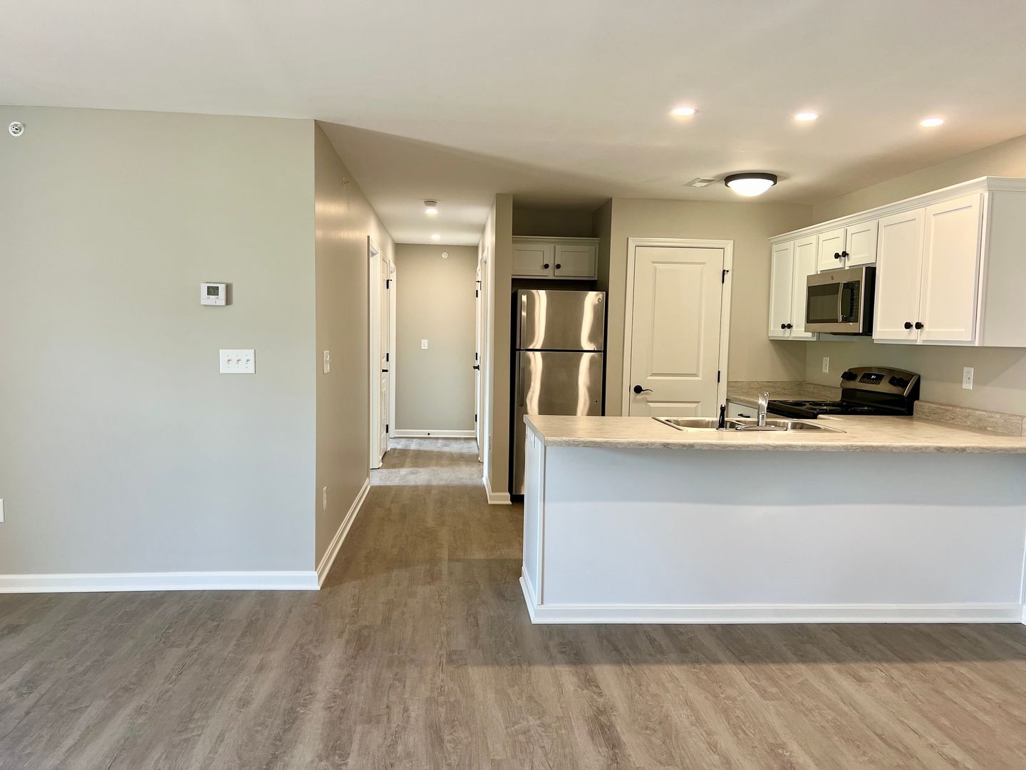 Harrison Apartments 3 of 25