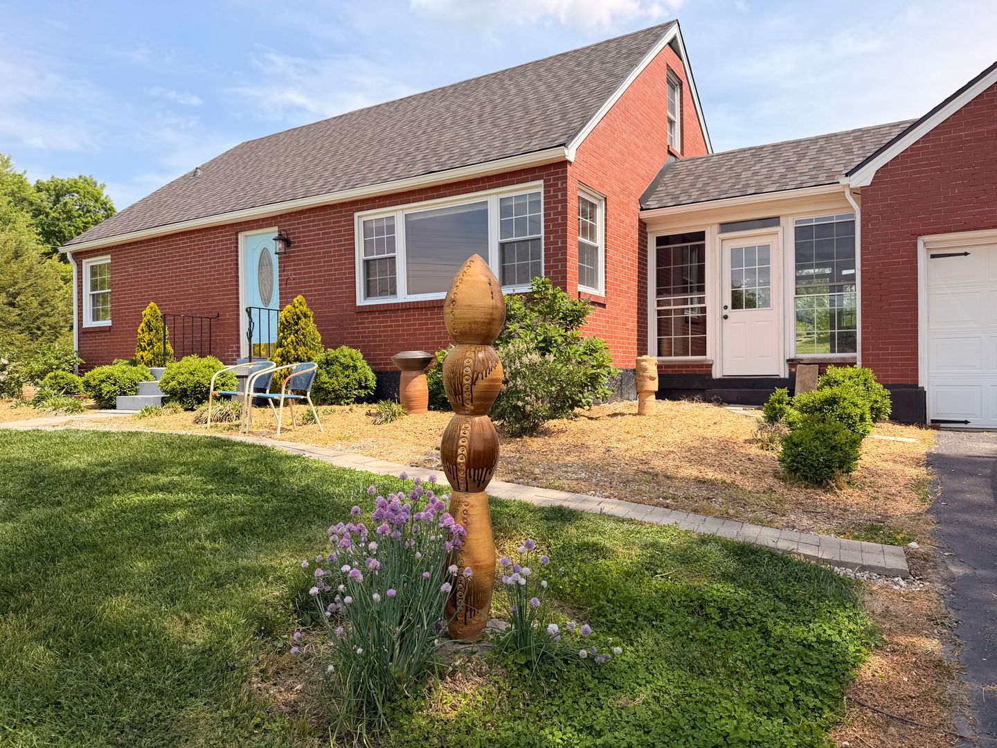 New Albany House: 1810 Woodland Rd.