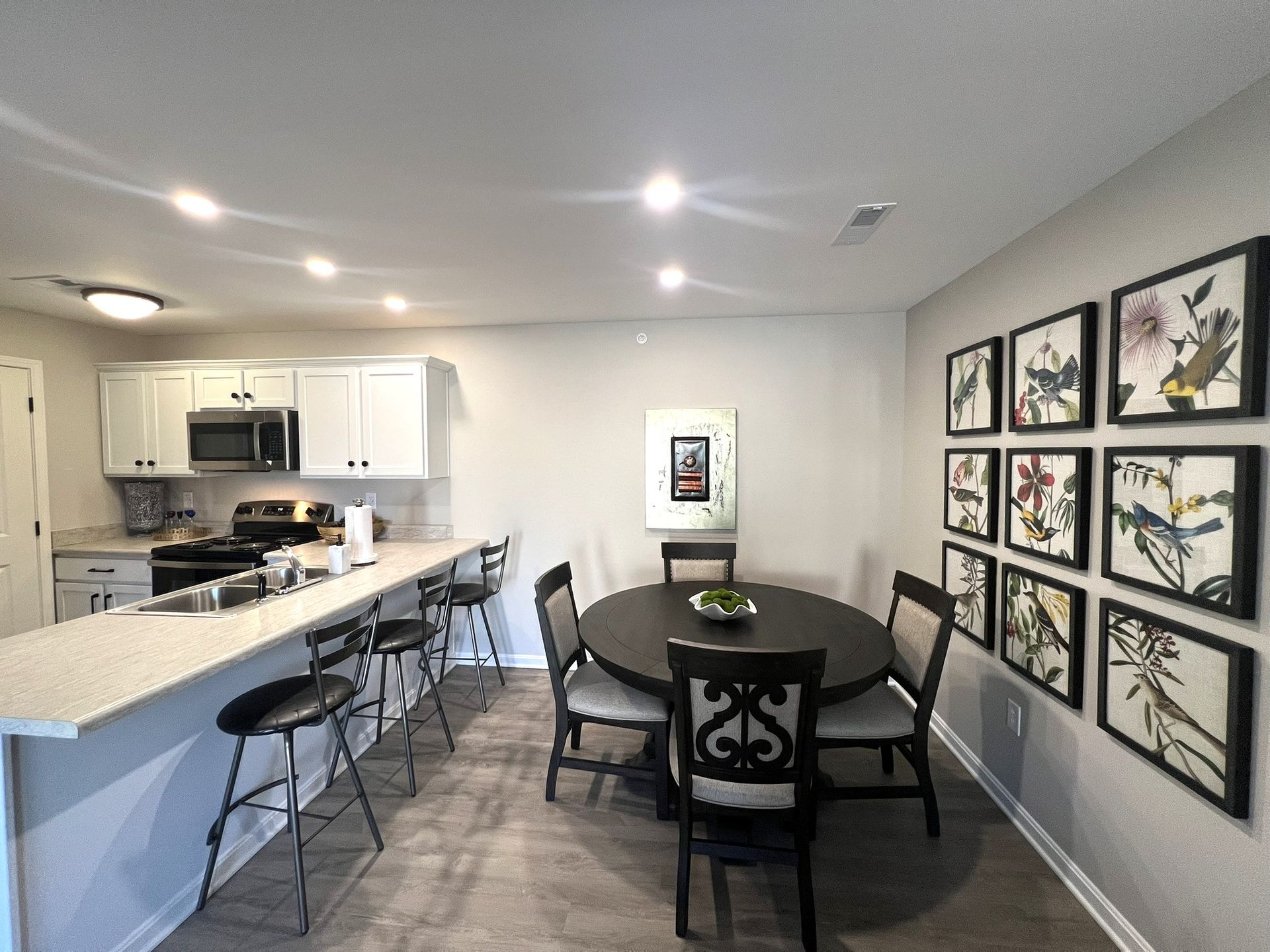 Harrison Apartments 6 of 12