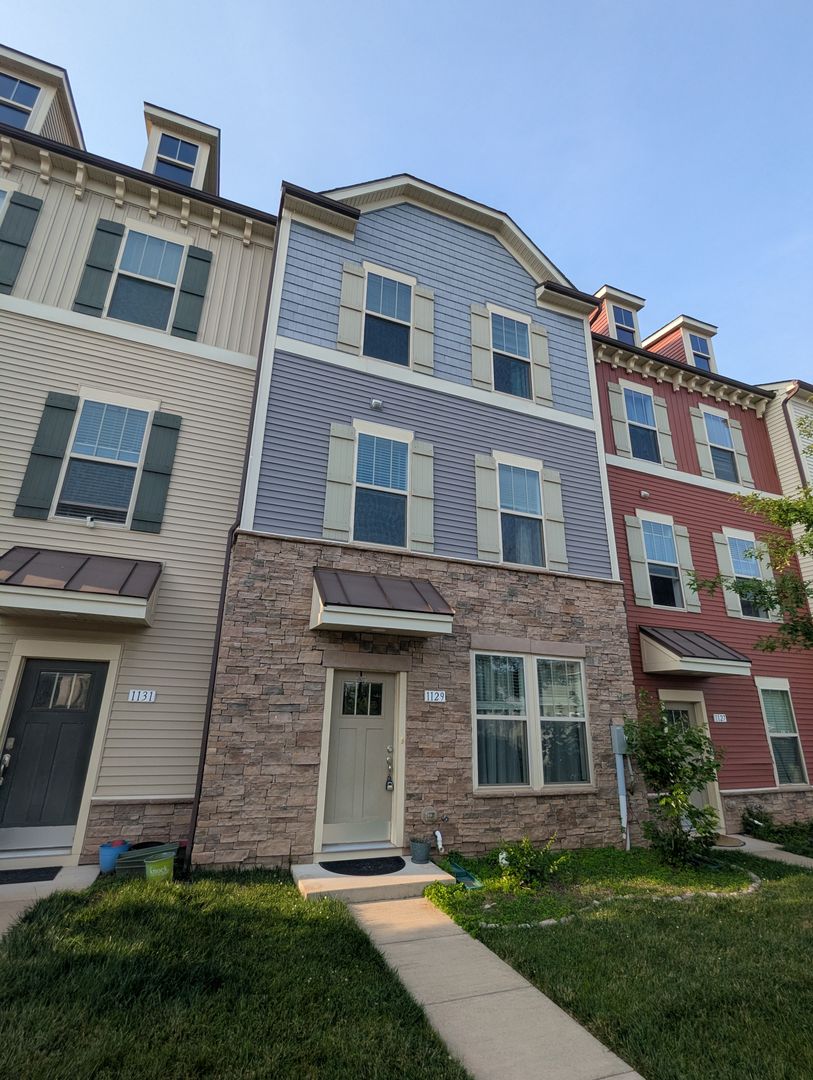 Frederick Townhome: 1129 Lawler Drive