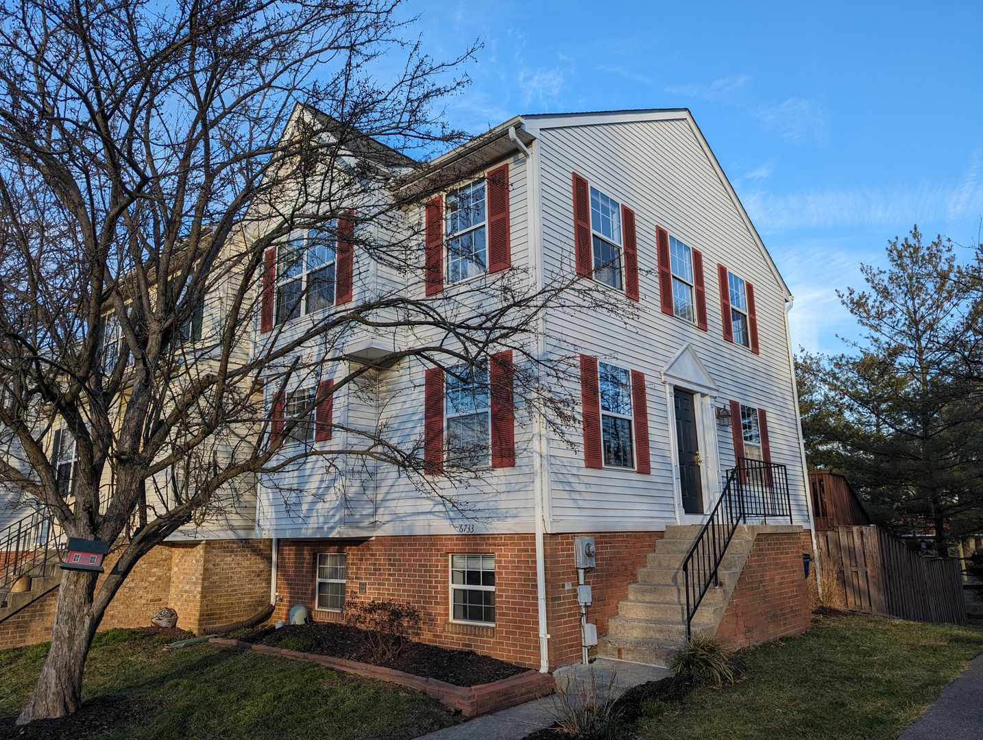 Frederick Townhome: 6733 Killdeer Court