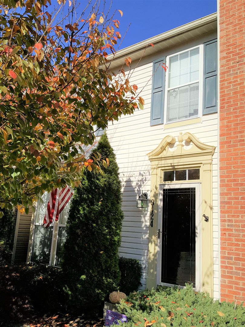 Frederick Townhome: 9424 Berkley Ln.